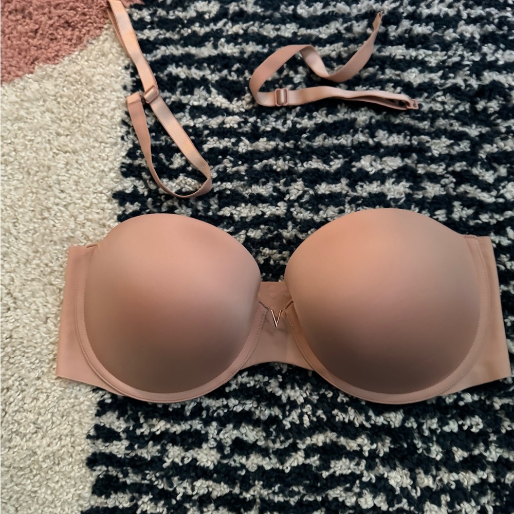 Strapless Nude Bra Victoria Secret Uplift